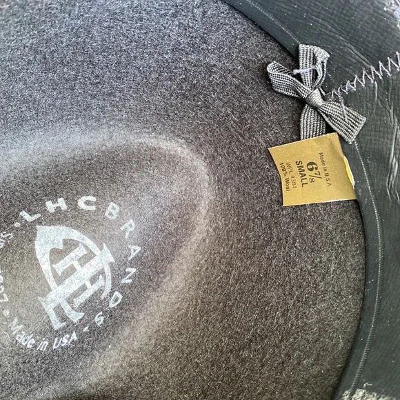 LHC Brands “Hearts” 100% Wool Hat - Picture 10 of 12